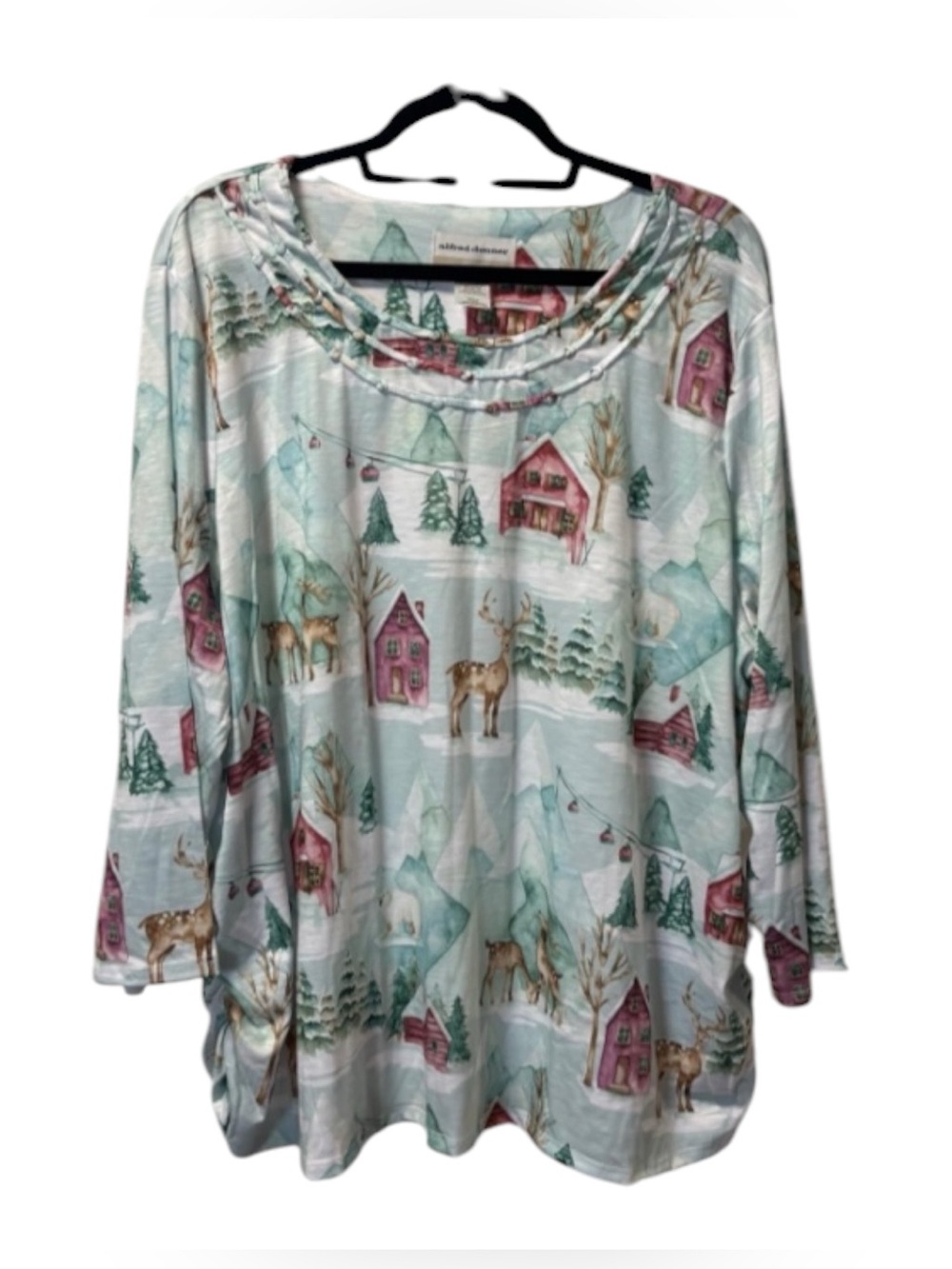 Alfred Dunner Mint Tunic Top with Red Cabin & Woodland Print